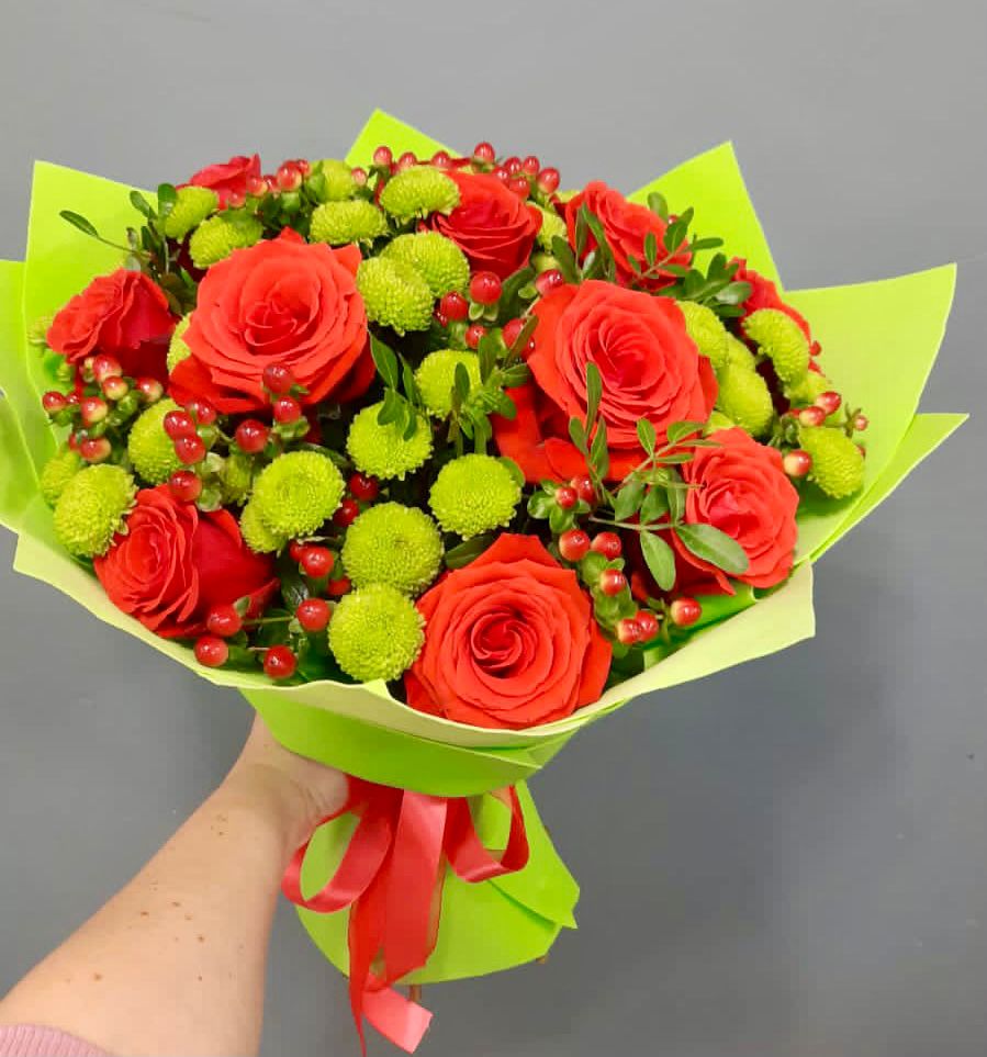 Букет цветов из: Хризантемы и Розы в Смоляниново