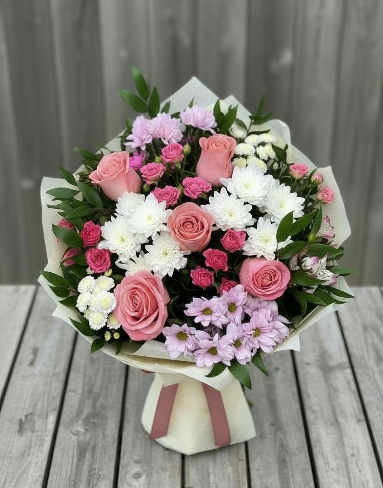 Букет цветов из: Альстромерии, Гвоздики, Розы и Хризантемы в Смоляниново