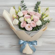 Букет цветов из:  Лизиантусы #REPLACE_PRED# Смоляниново