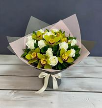 Букет цветов из:  Орхидеи и Розы в Смоляниново