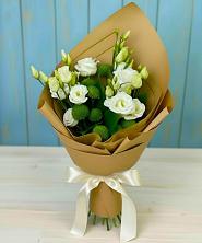 Букет цветов из:  Хризантемы и Лизиантусы в Смоляниново