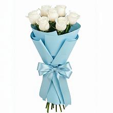 Букет 7 белых роз Проуд в Смоляниново