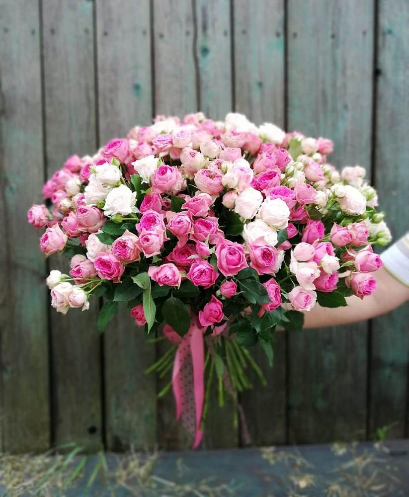 Букет Розовые кустовые розы Натали и Лав Лидия в Смоляниново