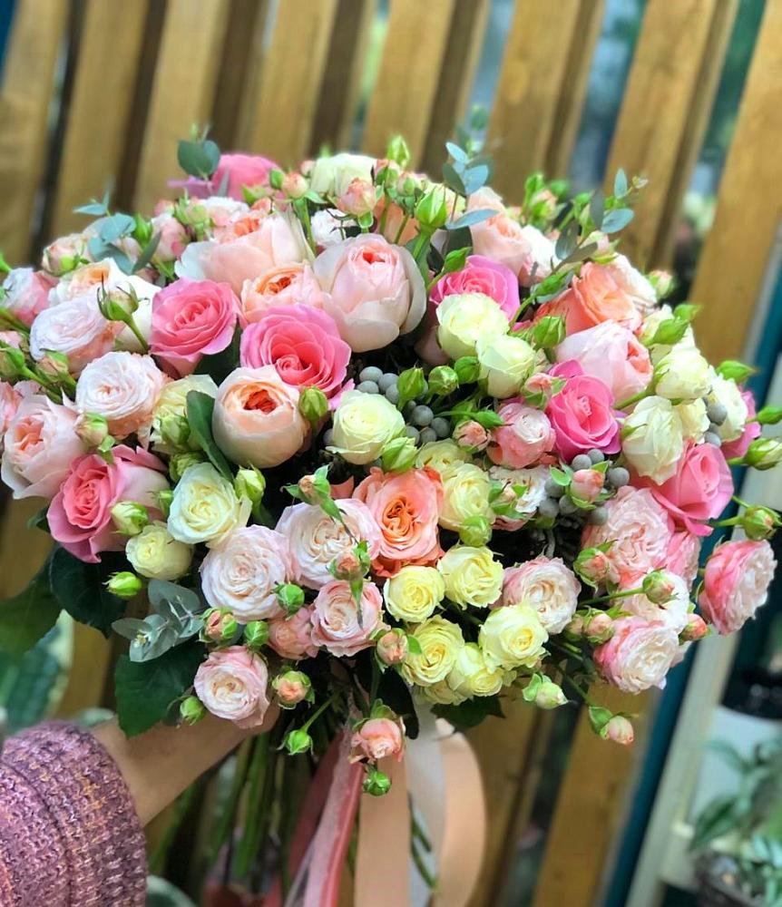 Букет цветов из: Розы в Смоляниново