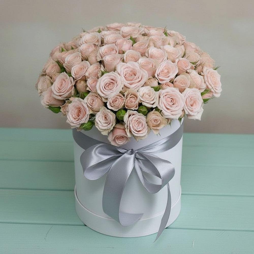 Цветочная композиция из Розы в шляпной коробке в Смоляниново